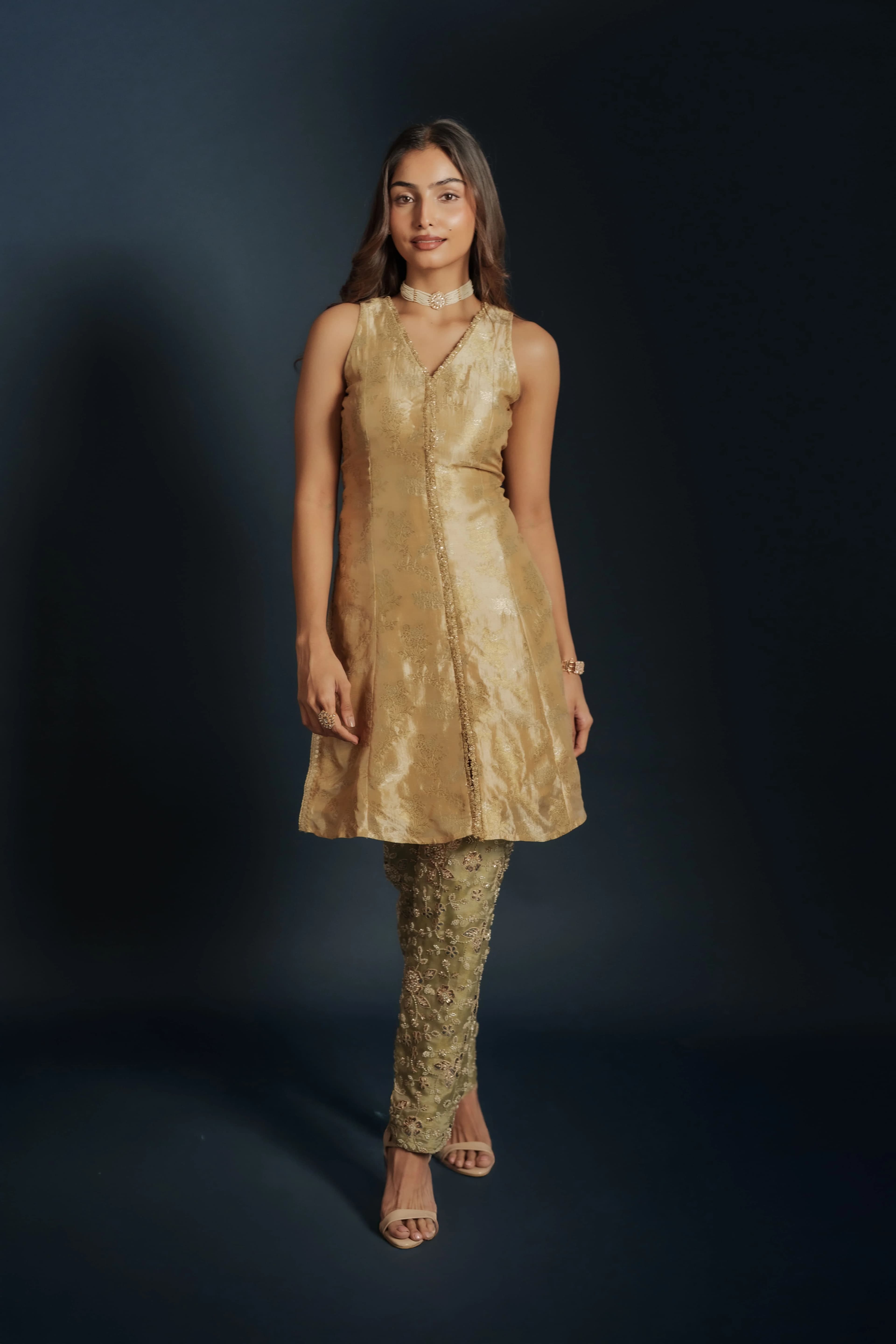 Image 1 of Aayka (XS) - Tina Set 